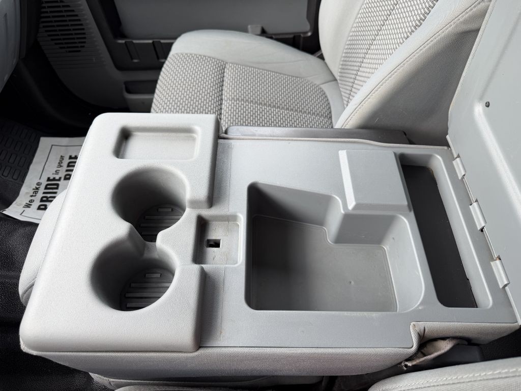 2015 Ford F-250 Image 20
