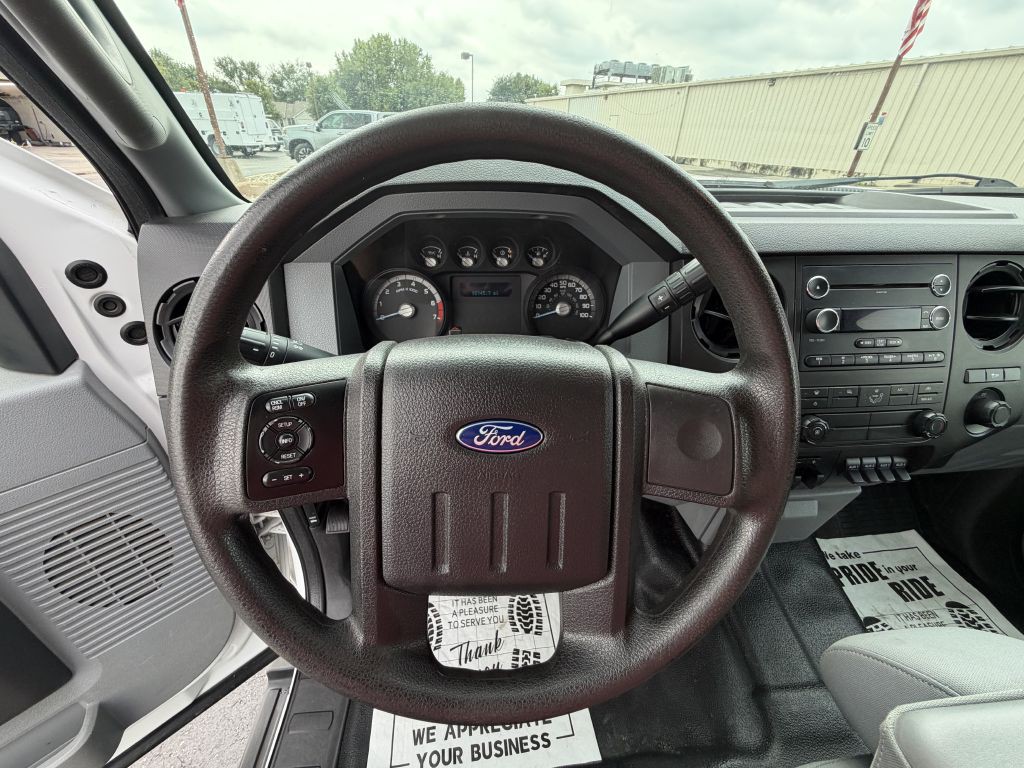 2015 Ford F-250 Image 24