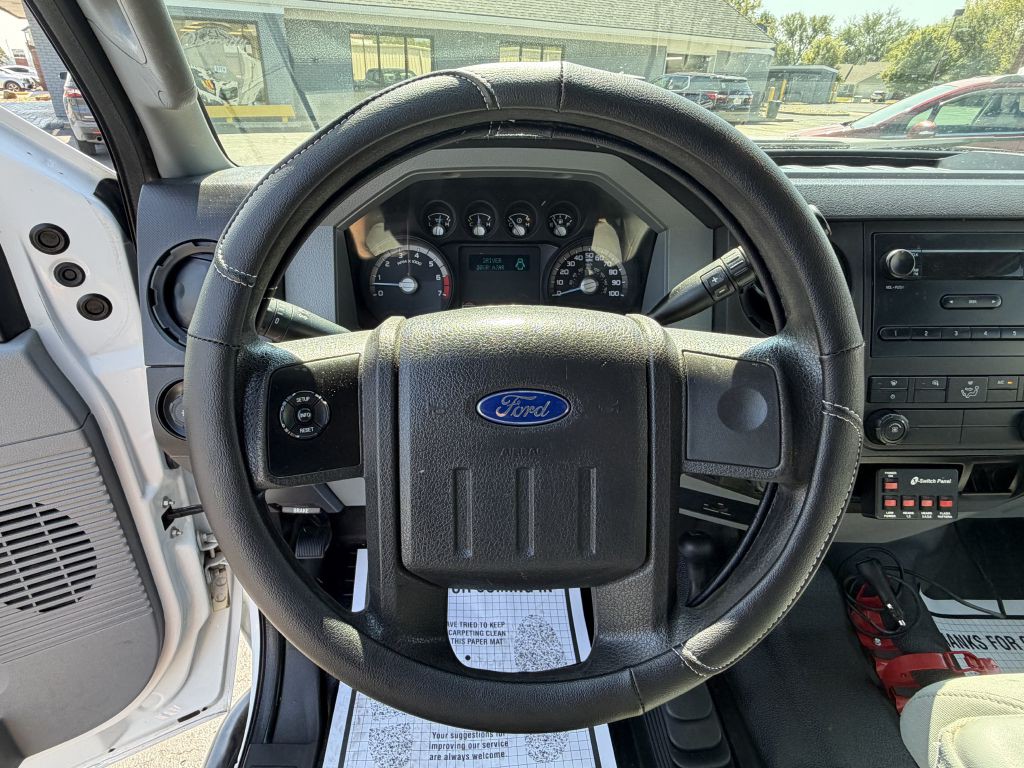 2013 Ford F-250 Image 20