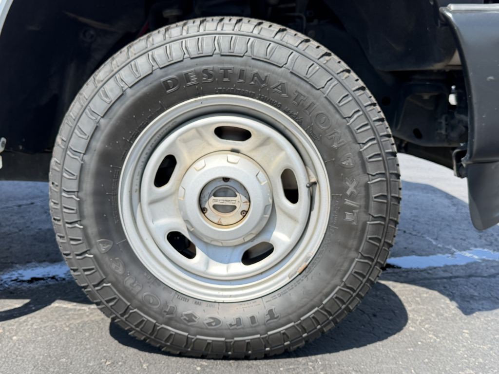 2013 Ford F-250 Image 36