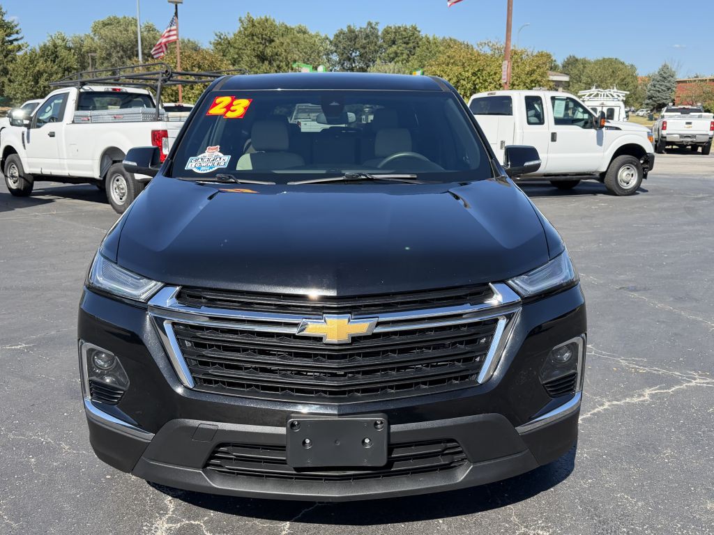2023 Chevrolet Traverse Image 2