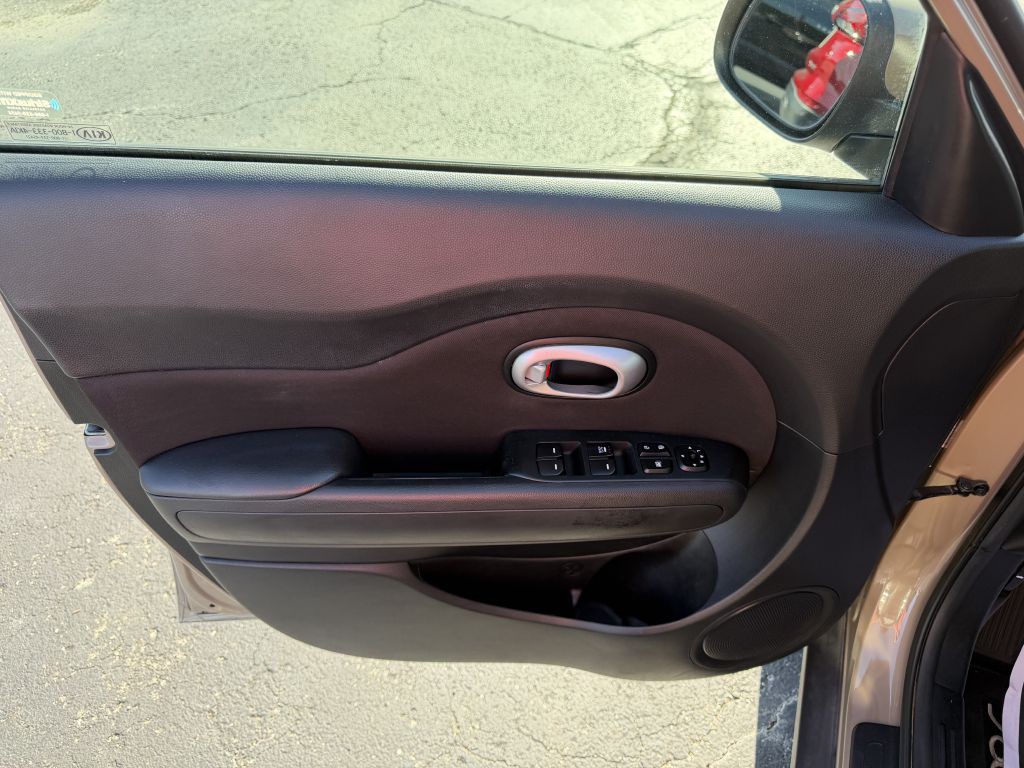 2016 Kia Soul Image 9