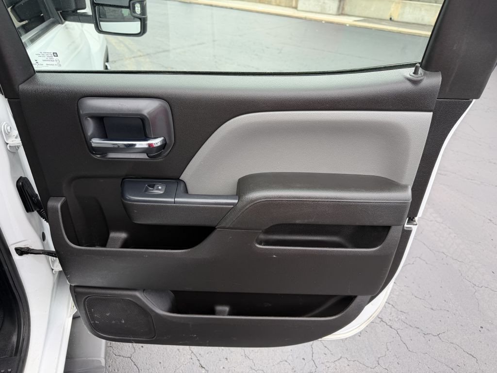 2019 GMC Sierra Image 12