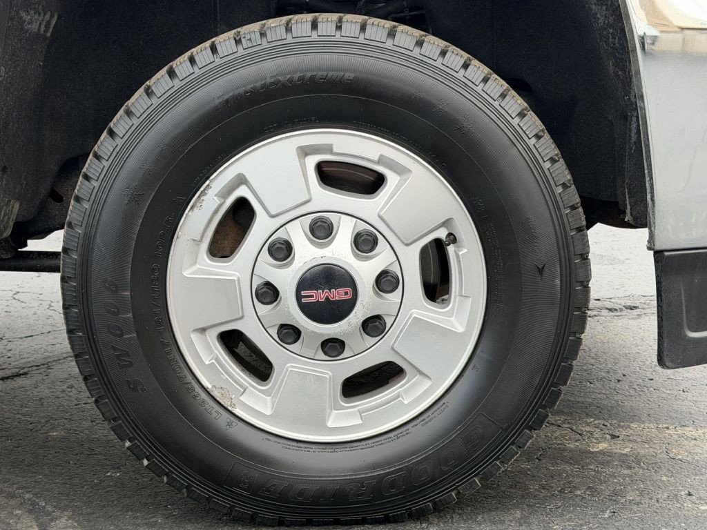 2019 GMC Sierra Image 25
