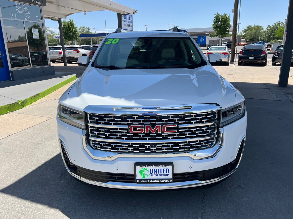 2020 GMC Acadia Image 2