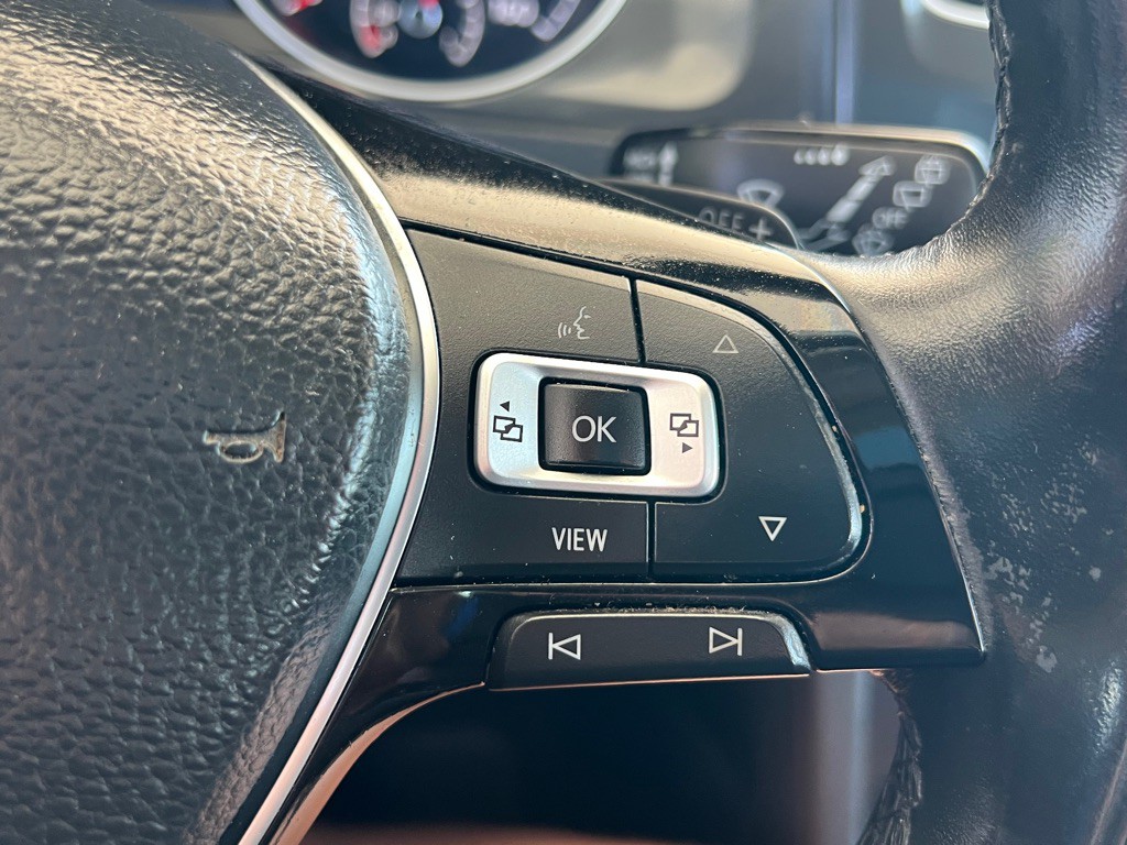 2019 Volkswagen Golf Image 19