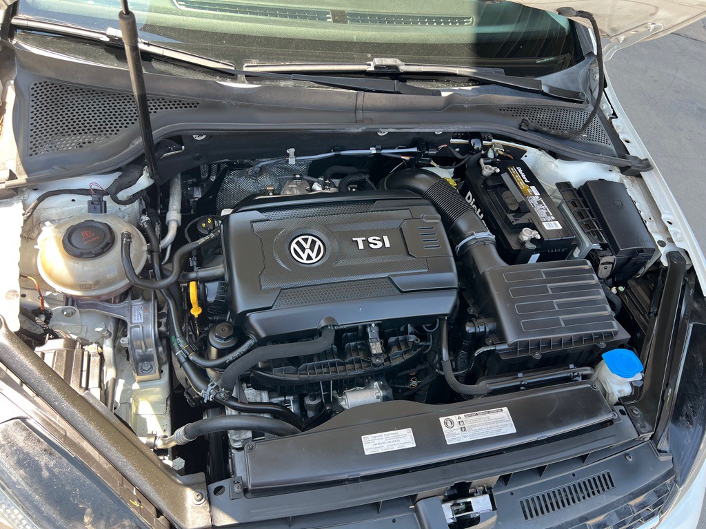2019 Volkswagen Golf Image 21