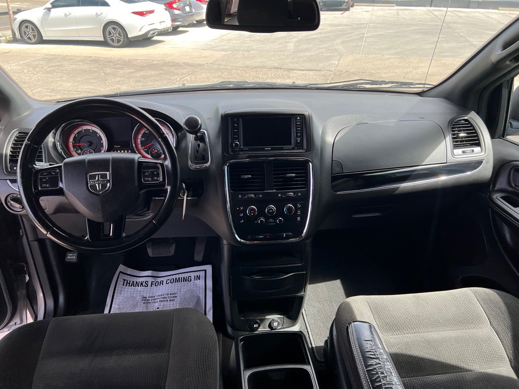 2018 Dodge Grand Caravan Image 9