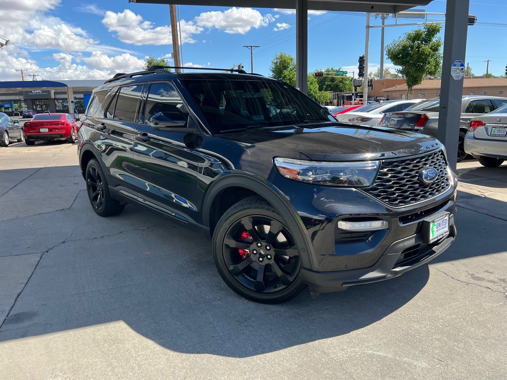2021 Ford Explorer Image 3