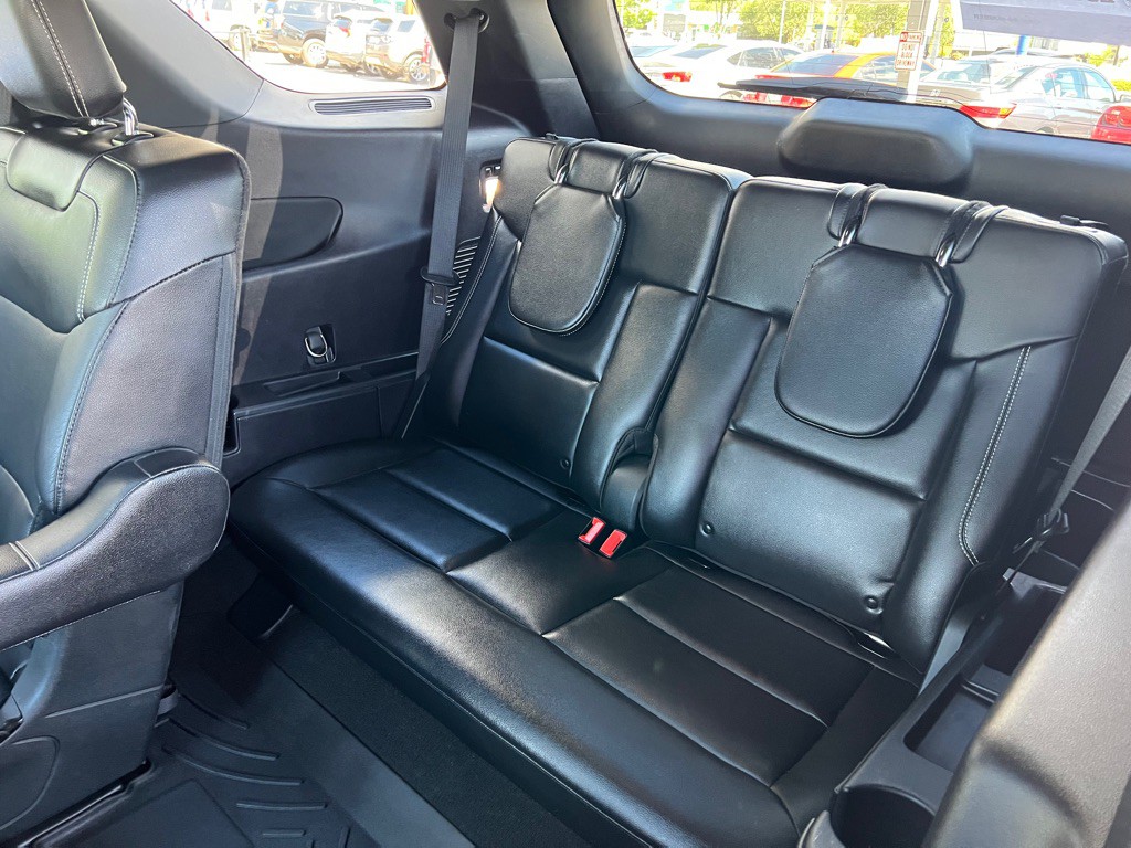 2021 Ford Explorer Image 14