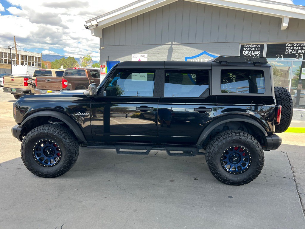 2023 Ford Bronco Image 8