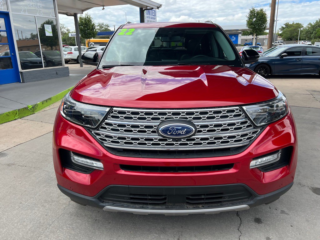 2022 Ford Explorer Image 2