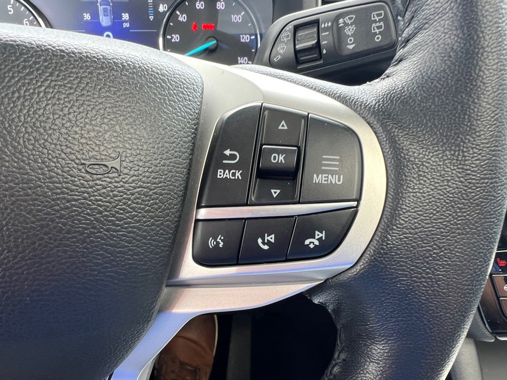 2022 Ford Explorer Image 21
