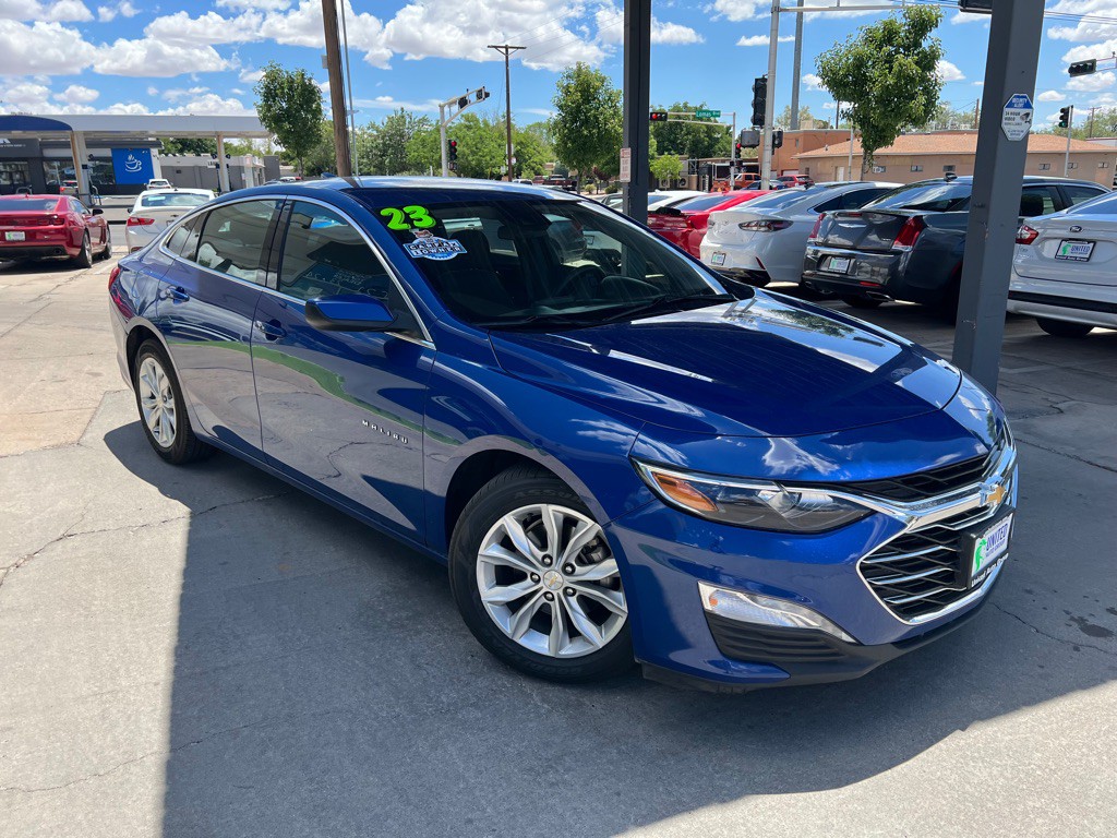 2023 Chevrolet Malibu Image 3
