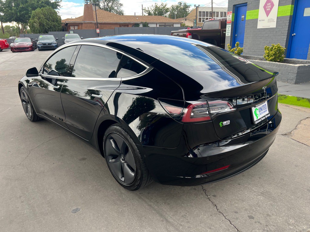 2020 Tesla Model 3 Image 7