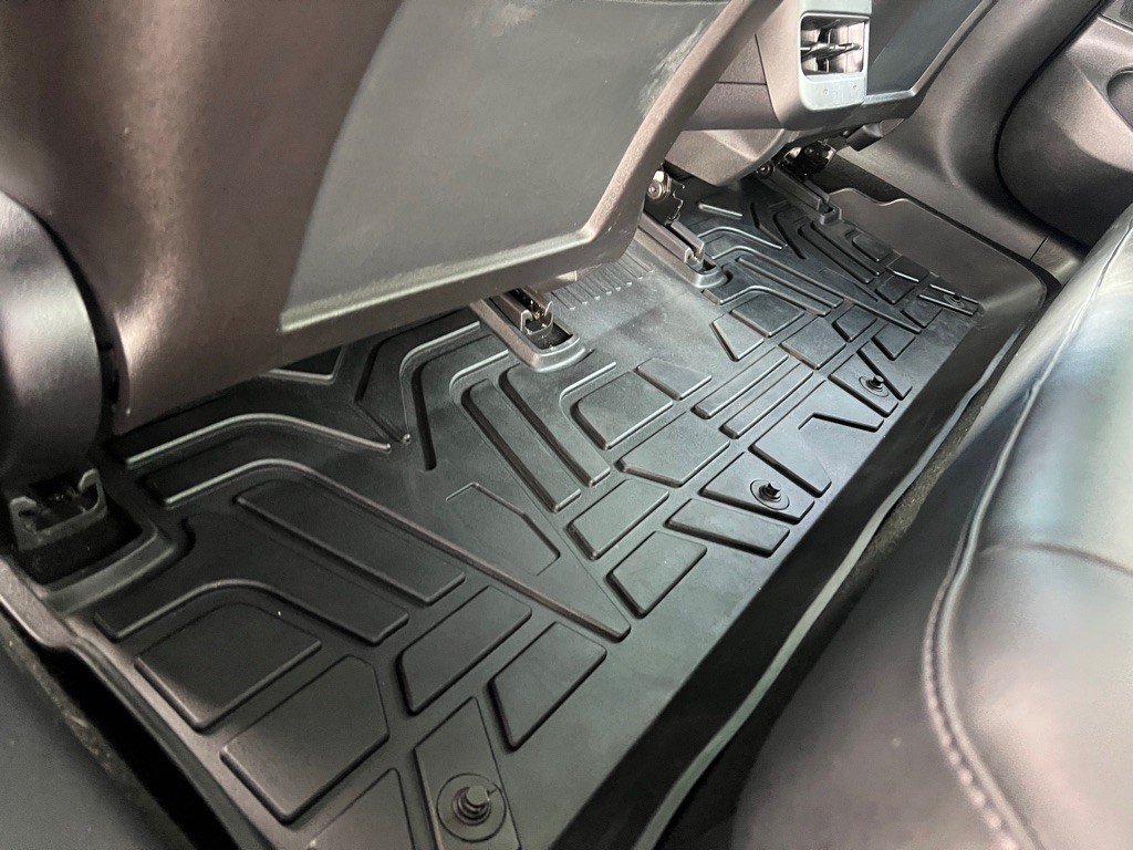 2020 Tesla Model 3 Image 17