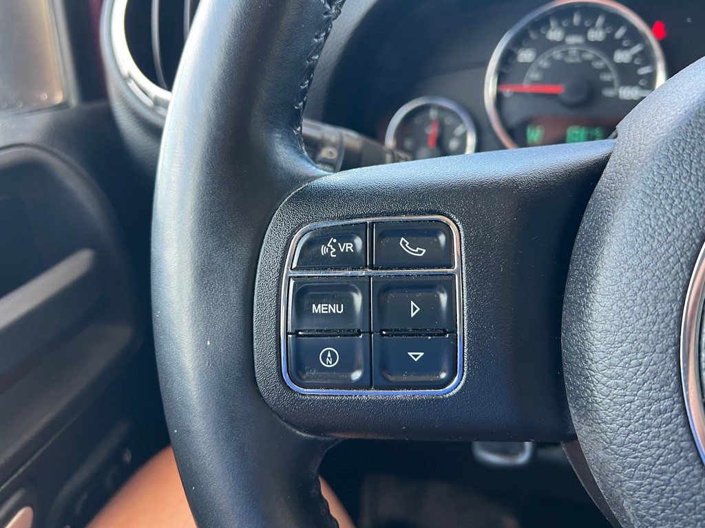 2011 Jeep Wrangler Unlimited Image 17