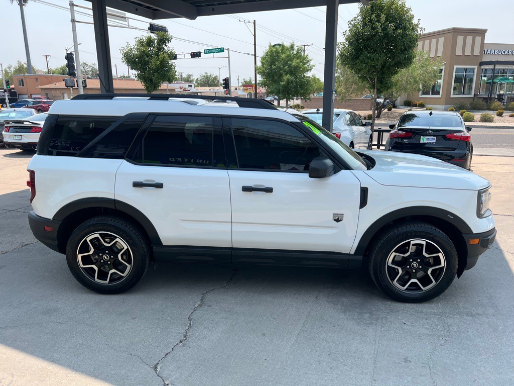 2021 Ford Bronco Image 4