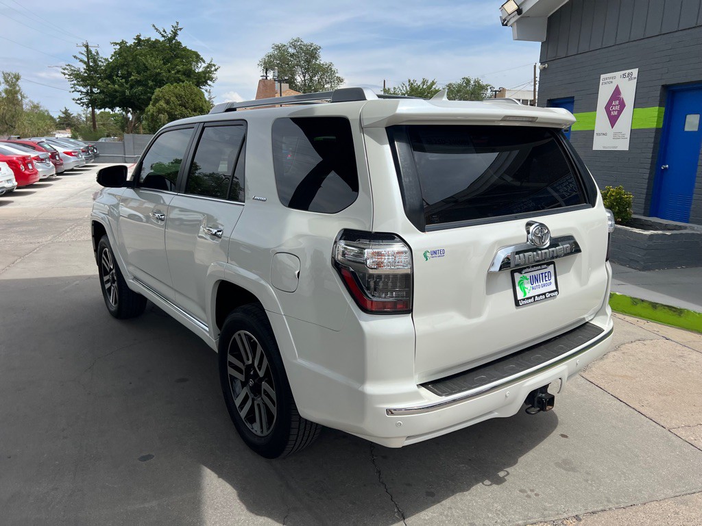 2015 Toyota 4Runner Image 7