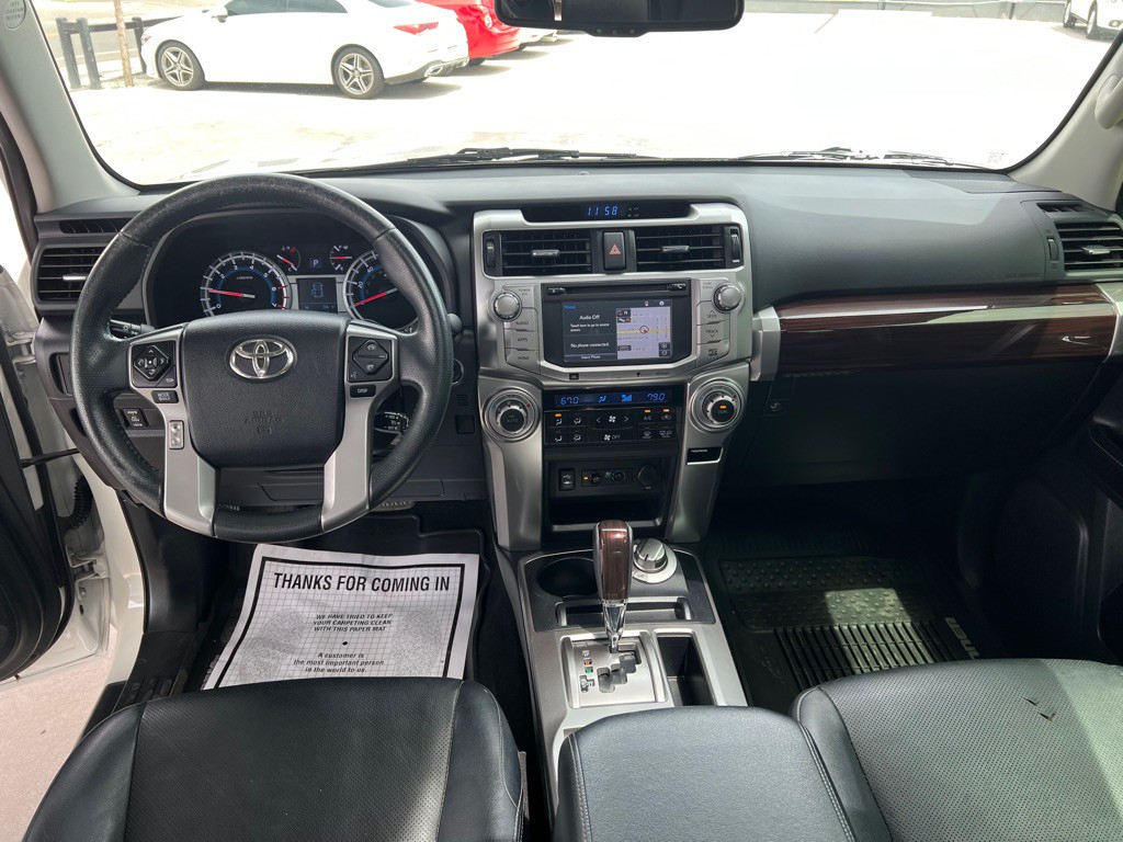 2015 Toyota 4Runner Image 9
