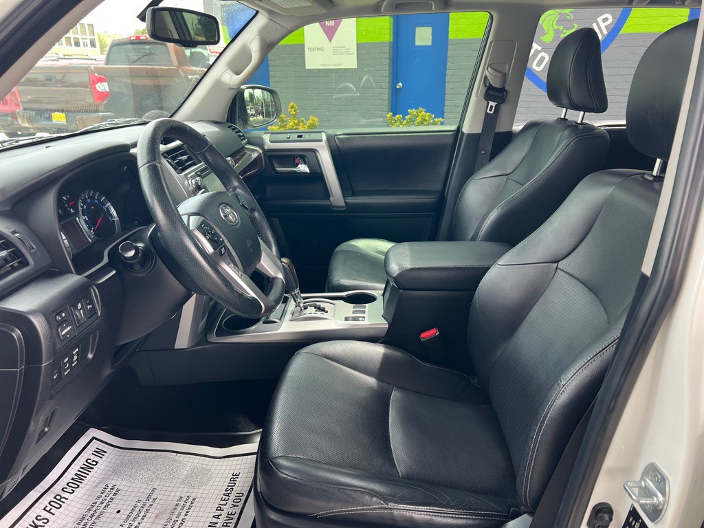 2015 Toyota 4Runner Image 12
