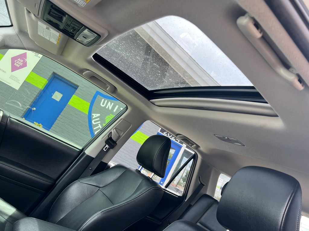 2015 Toyota 4Runner Image 21