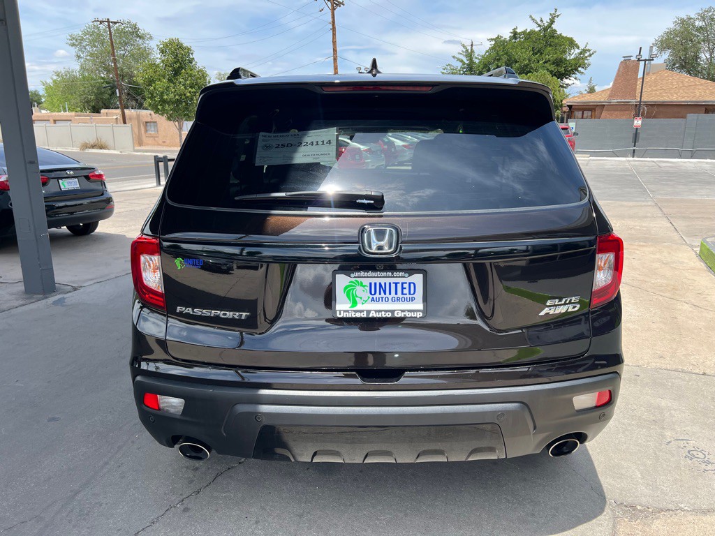 2021 Honda Passport Image 6