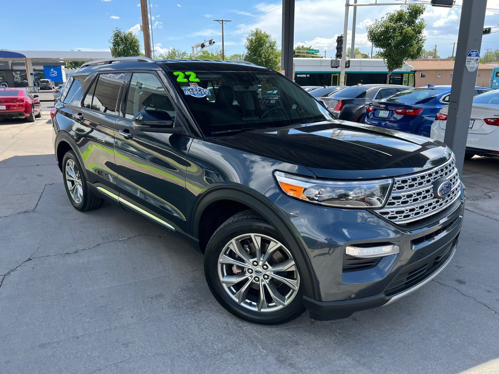 2022 Ford Explorer Image 3