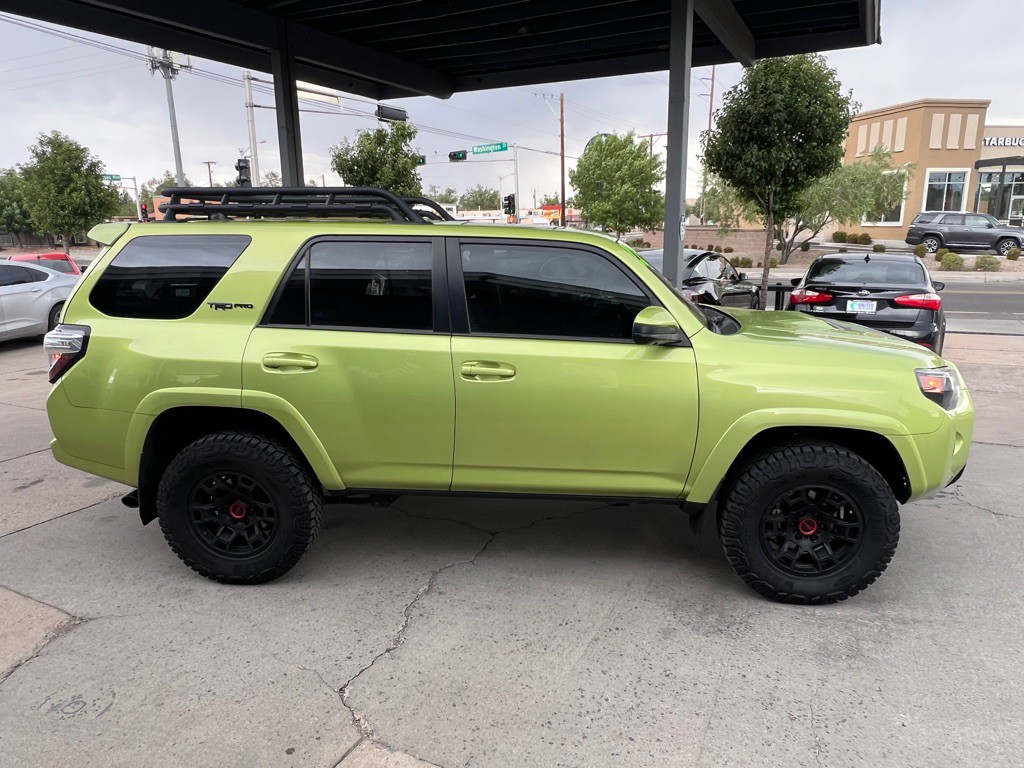 2022 Toyota 4Runner Image 4