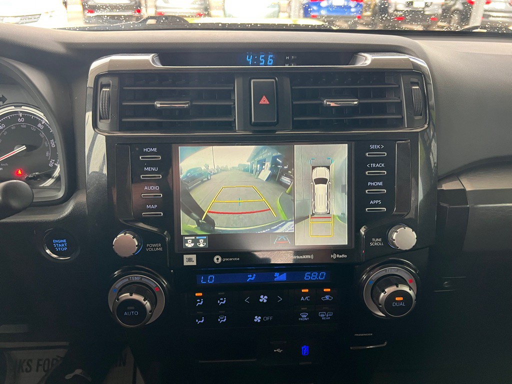 2022 Toyota 4Runner Image 15