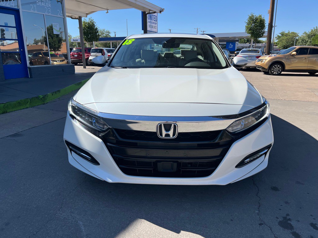 2018 Honda Accord Image 2