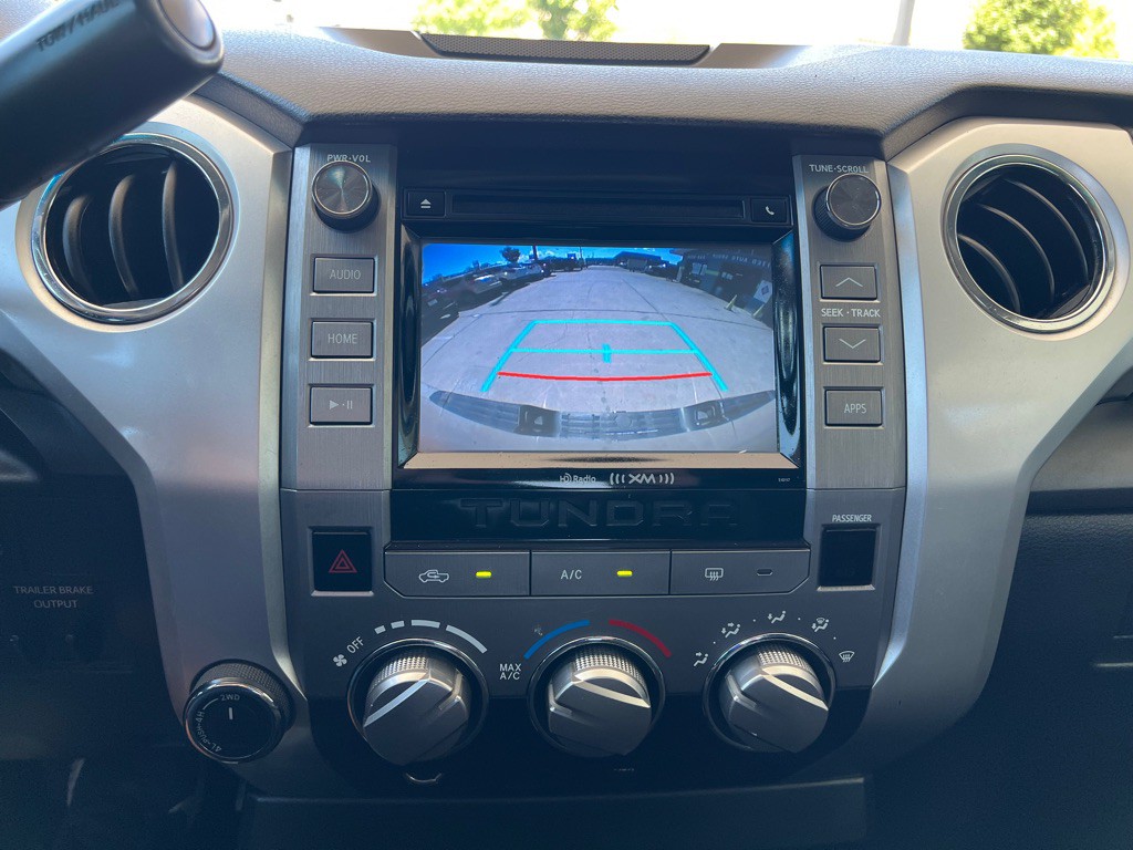 2016 Toyota Tundra Image 15