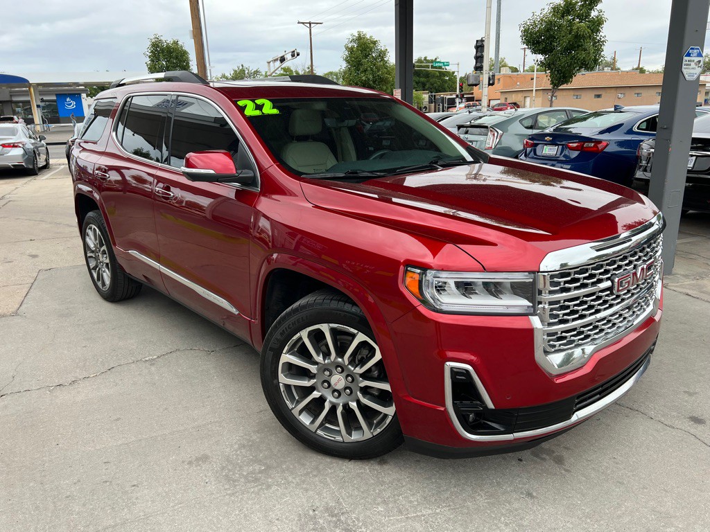 2022 GMC Acadia Image 3