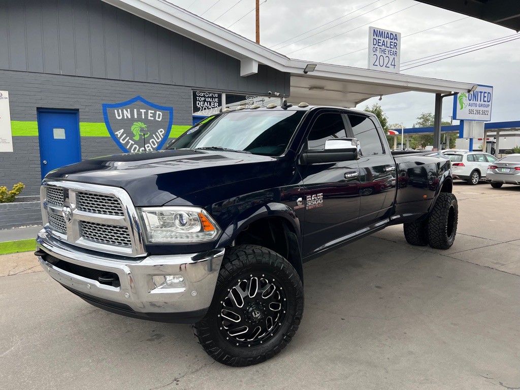 2018 RAM 3500 Image 1