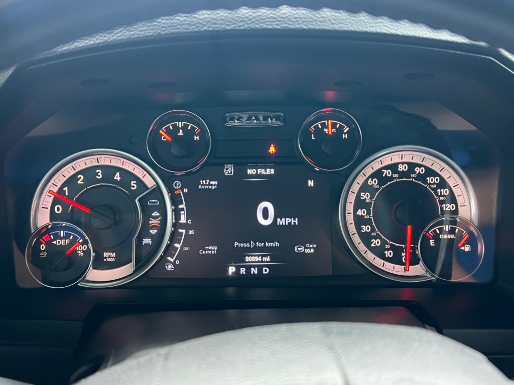 2018 RAM 3500 Image 14