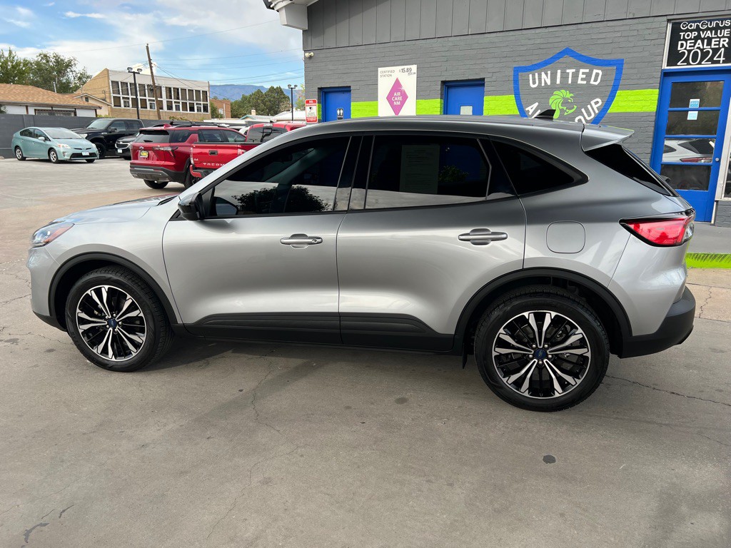 2022 Ford Escape Image 8