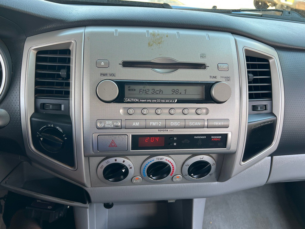 2006 Toyota Tacoma Image 15