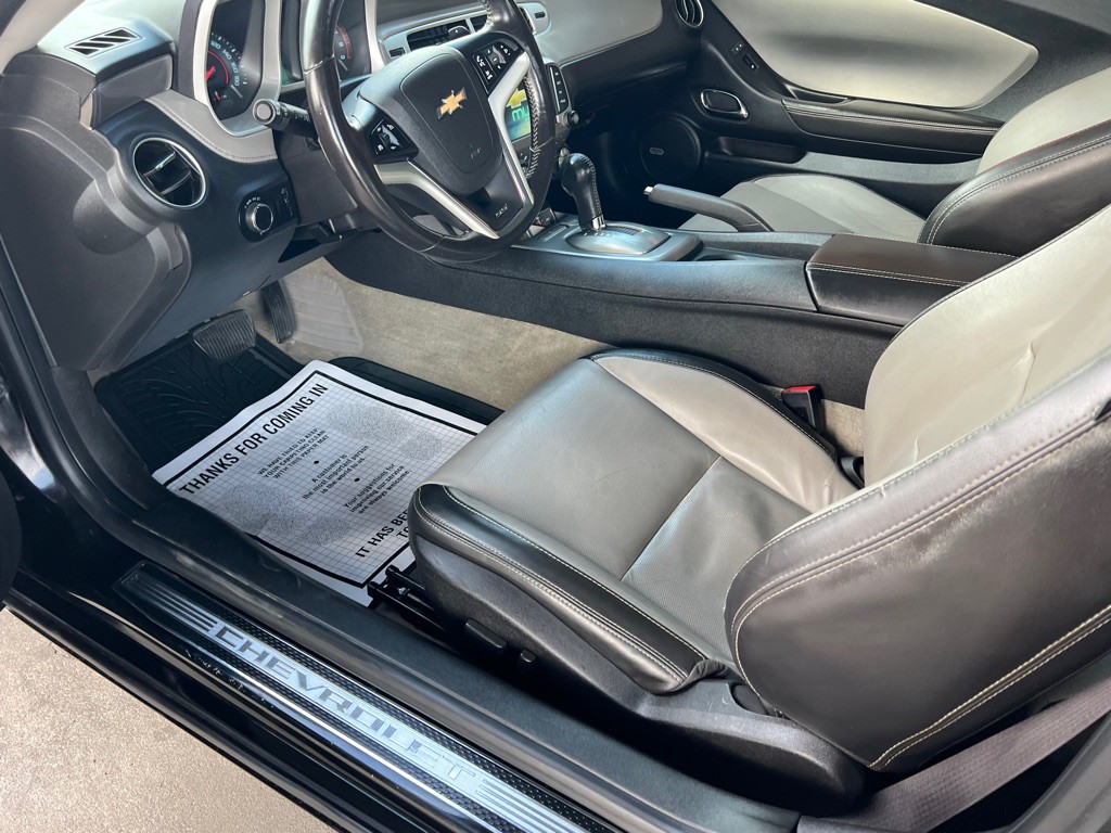 2013 Chevrolet Camaro Image 11
