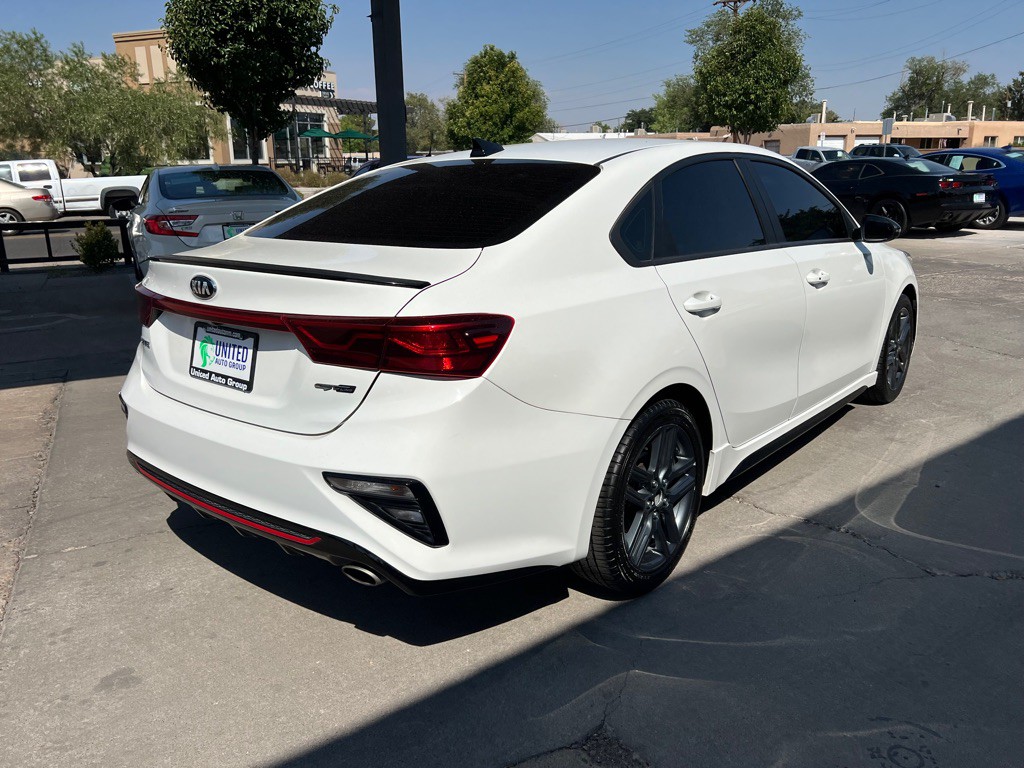 2021 Kia Forte Image 4