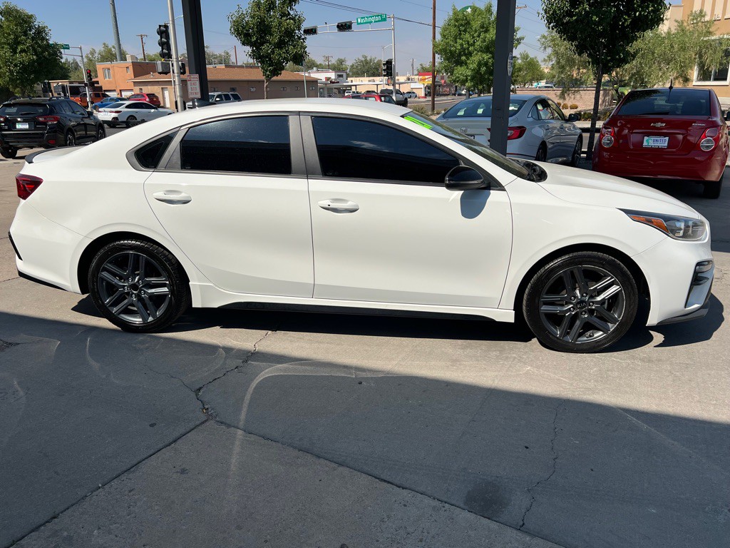 2021 Kia Forte Image 5