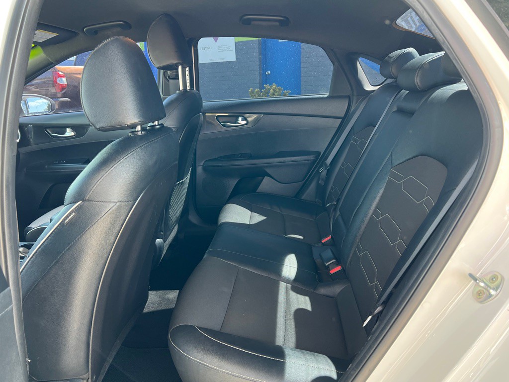 2021 Kia Forte Image 13