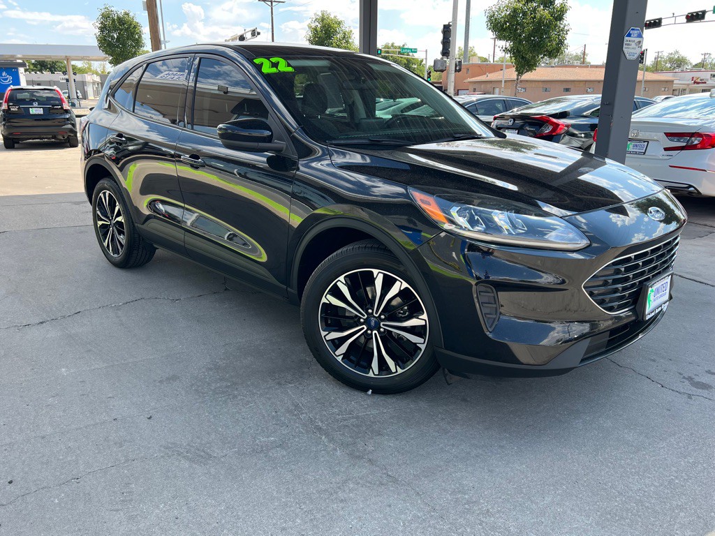 2022 Ford Escape Image 3