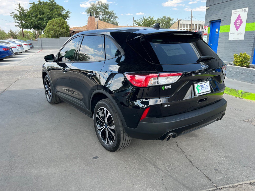 2022 Ford Escape Image 7