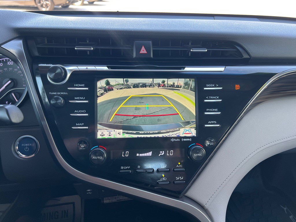 2019 Toyota Camry Image 15