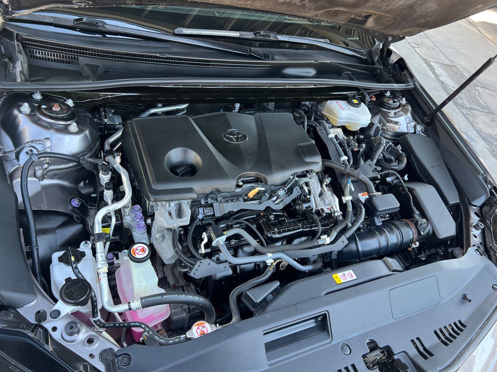 2019 Toyota Camry Image 19