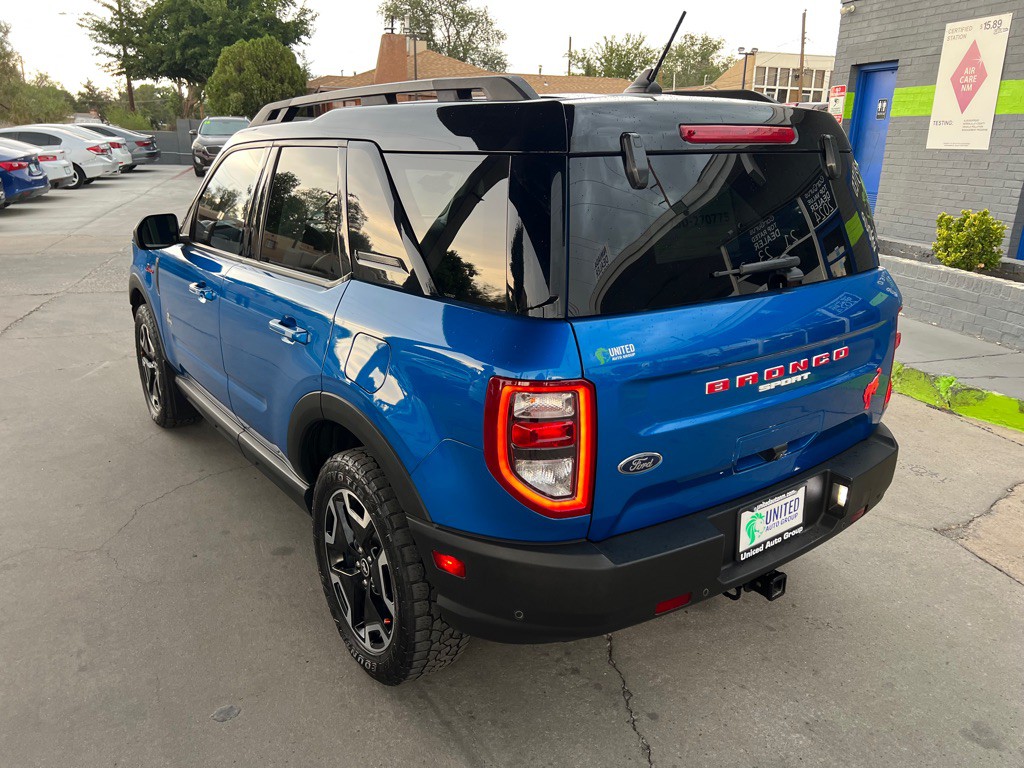 2022 Ford Bronco Image 7