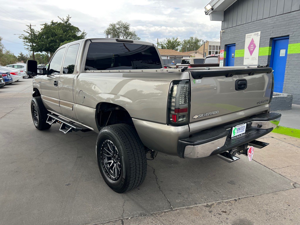 2003 Chevrolet Silverado 1500 Image 7