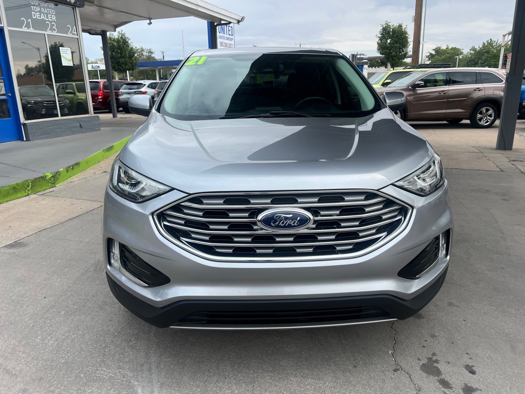 2021 Ford Edge Image 2