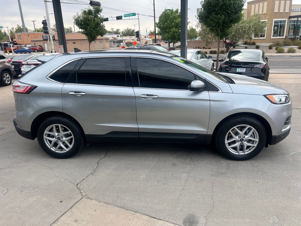 2021 Ford Edge Image 4