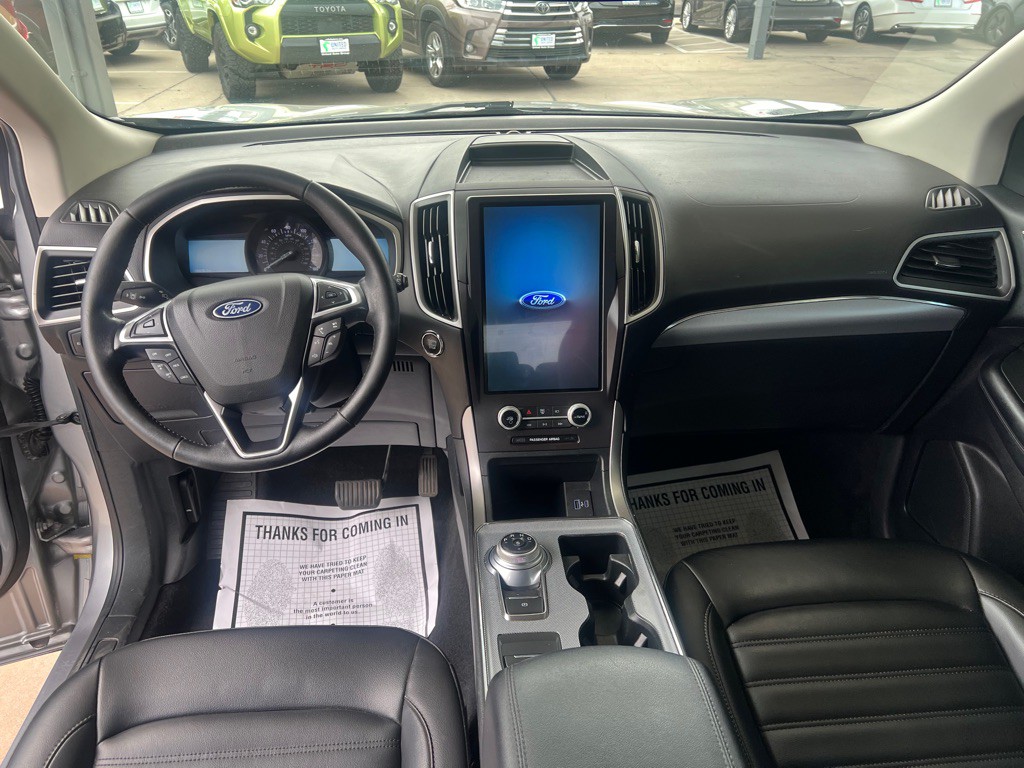 2021 Ford Edge Image 9